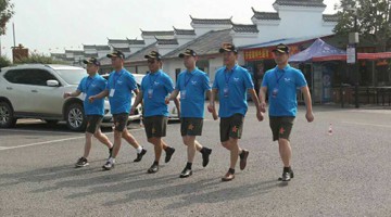 为什么很多工作服POLO衫定制选择蓝颜色呢？