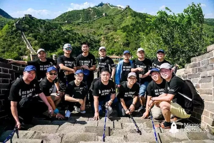 企业文化衫有哪些比较潮流设计案例？