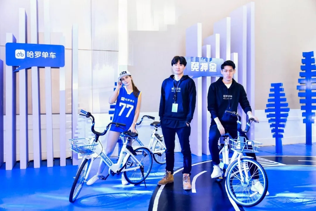 <a href='https://www.yousame.com/txushan/' target='_blank'><u>企业文化衫</u></a>有哪些比较潮流设计案例？